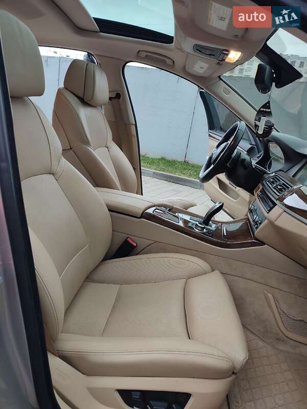 Седан BMW 5 Series 2012 в Івано-Франківську