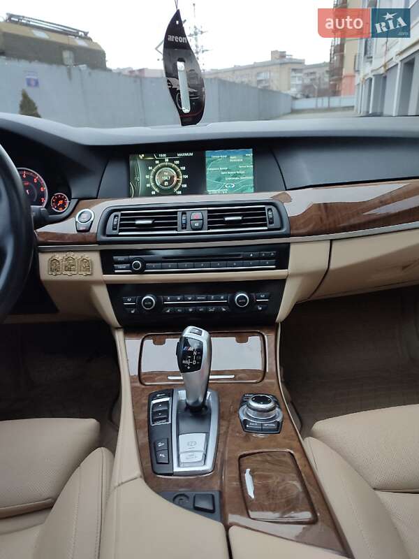 Седан BMW 5 Series 2012 в Івано-Франківську
