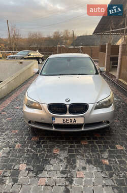 Седан BMW 5 Series 2003 в Кицмани