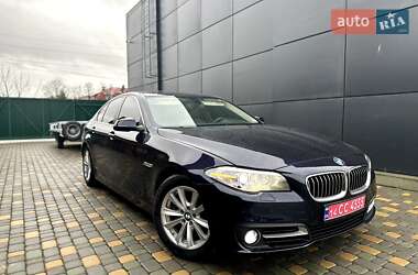 Седан BMW 5 Series 2016 в Львові