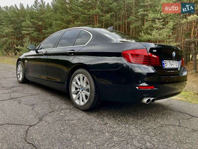 Седан BMW 5 Series 2016 в Кременчуці