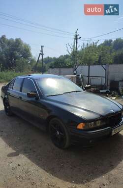 Седан BMW 5 Series 2001 в Летичіві