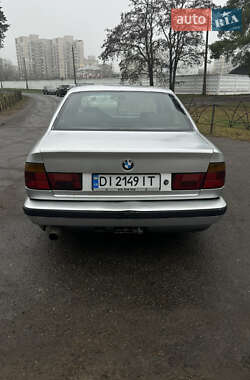 Седан BMW 5 Series 1990 в 
