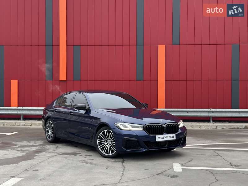 Седан BMW 5 Series 2018 в Киеве