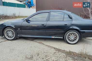 Седан BMW 5 Series 1997 в Ірпені