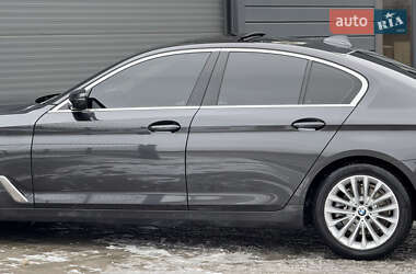 Седан BMW 5 Series 2019 в 