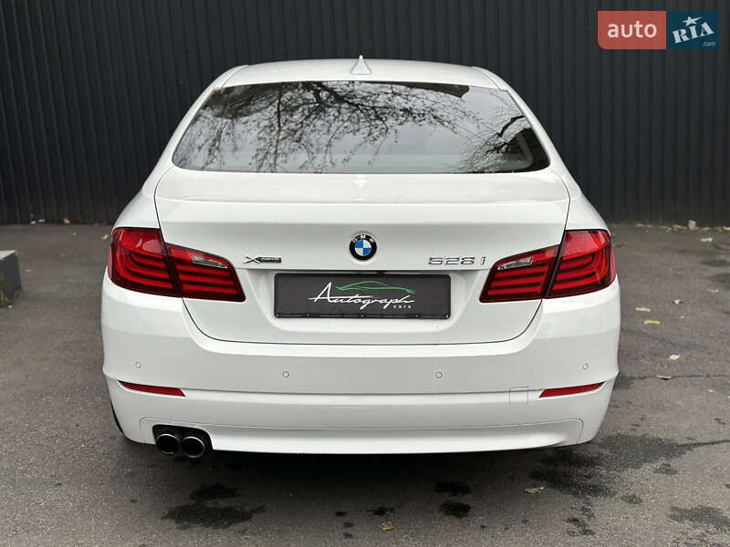 Седан BMW 5 Series 2012 в Киеве