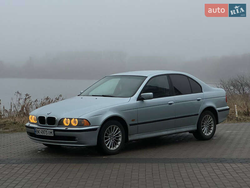 Седан BMW 5 Series 1999 в Рівному