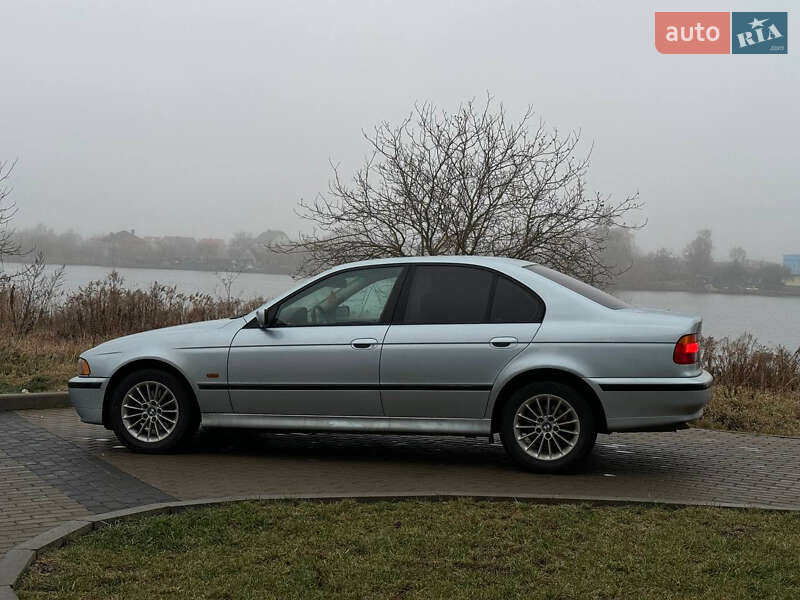Седан BMW 5 Series 1999 в Рівному