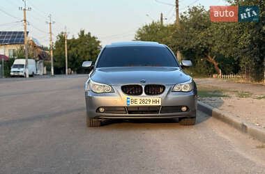 Седан BMW 5 Series 2004 в Миколаєві