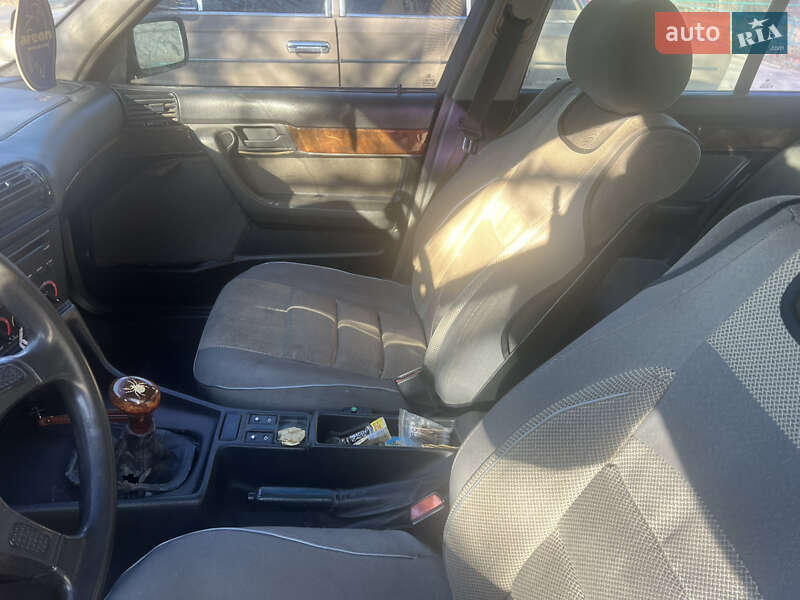 Седан BMW 5 Series 1994 в Миколаєві