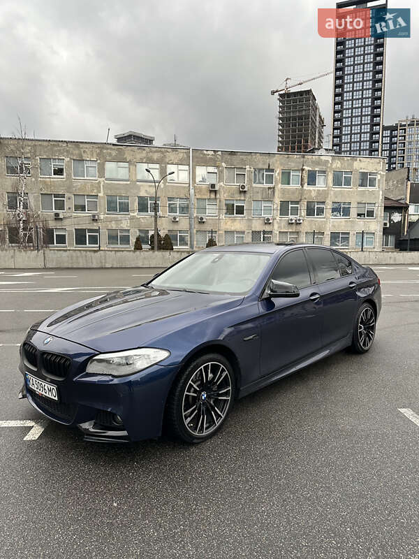 Седан BMW 5 Series 2011 в Киеве