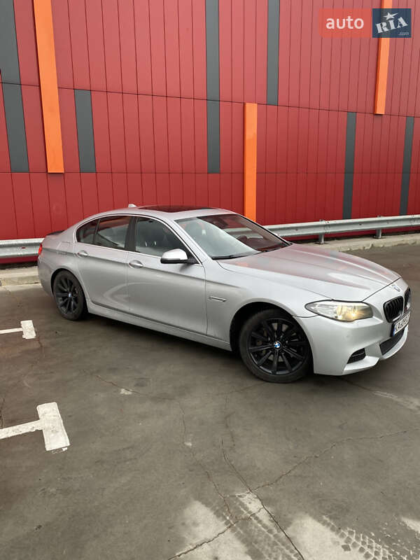 Седан BMW 5 Series 2014 в Киеве