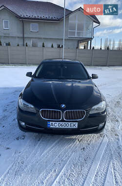 Седан BMW 5 Series 2011 в Нововолынске