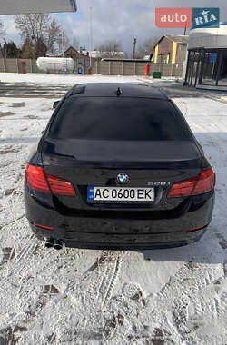 Седан BMW 5 Series 2011 в Нововолынске