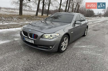 Седан BMW 5 Series 2012 в Ромнах