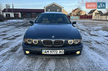 Седан BMW 5 Series 2002 в Звягеле