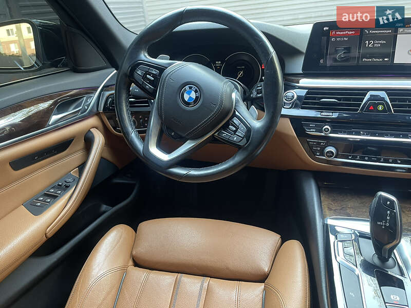 Седан BMW 5 Series 2017 в Харькове