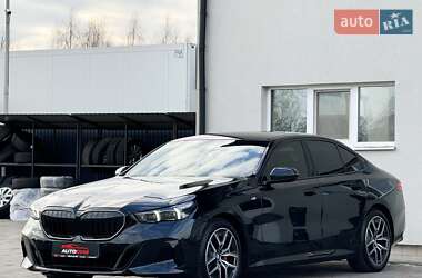 Седан BMW 5 Series 2023 в Луцке