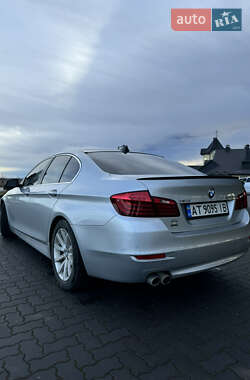 Седан BMW 5 Series 2014 в Отинії