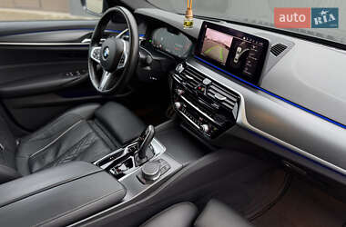 Седан BMW 5 Series 2020 в Сарнах