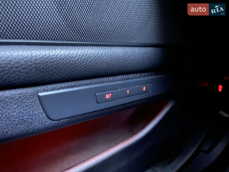 Седан BMW 5 Series 2015 в Кропивницькому