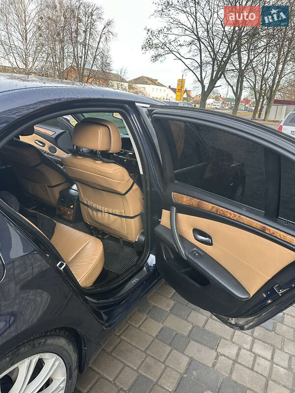 Седан BMW 5 Series 2008 в Березному