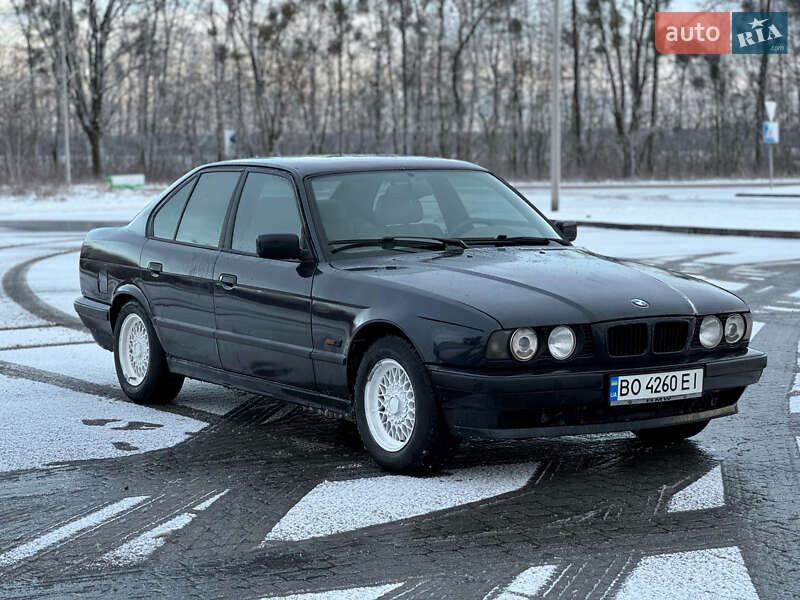 Седан BMW 5 Series 1995 в Львове