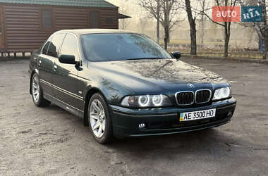 Седан BMW 5 Series 2001 в Новомосковську