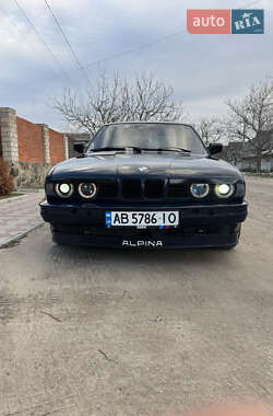 Седан BMW 5 Series 1995 в Вознесенську