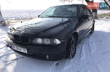 Седан BMW 5 Series 1998 в Тальном