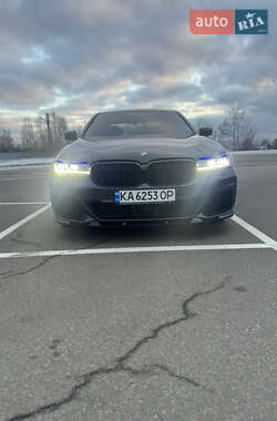 Седан BMW 5 Series 2017 в 