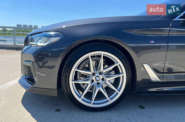 Седан BMW 5 Series 2017 в 