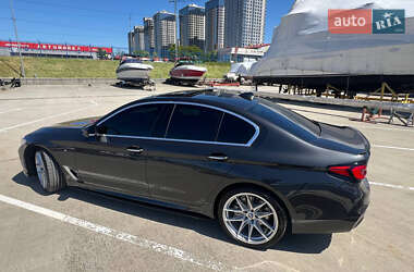 Седан BMW 5 Series 2017 в 