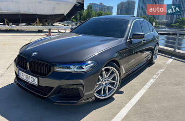 Седан BMW 5 Series 2017 в 