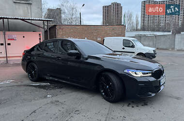 Седан BMW 5 Series 2017 в Києві