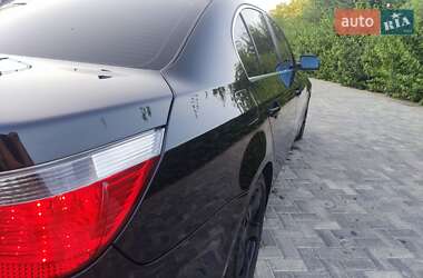 Седан BMW 5 Series 2004 в Немирове