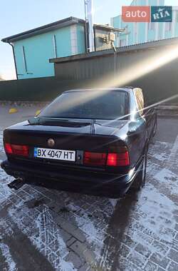 Седан BMW 5 Series 1989 в Кам'янець-Подільському