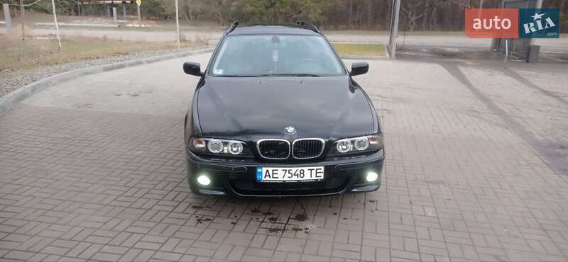 BMW 5 Series 2001