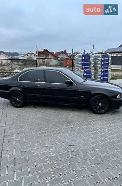 Седан BMW 5 Series 2002 в Тернополі