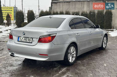 Седан BMW 5 Series 2004 в Сарнах