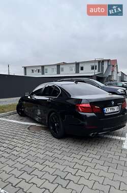 Седан BMW 5 Series 2010 в 