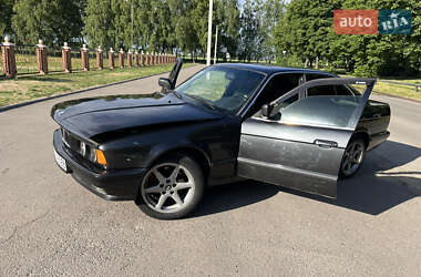 Седан BMW 5 Series 1988 в 
