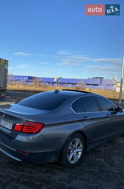 Седан BMW 5 Series 2011 в Стрию