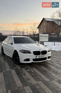 Седан BMW 5 Series 2012 в 