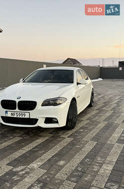 Седан BMW 5 Series 2012 в 