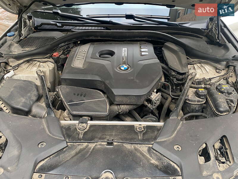 Седан BMW 5 Series 2017 в Львове фото 31 Седан BMW 5 Series 2017 в Львове