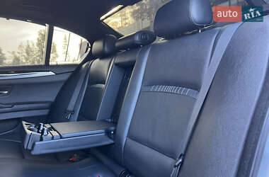 Седан BMW 5 Series 2015 в 