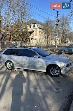 BMW 5 Series 2003