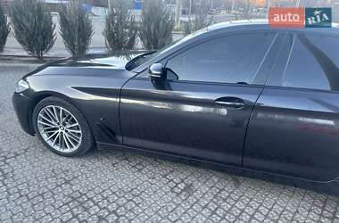 Седан BMW 5 Series 2019 в 